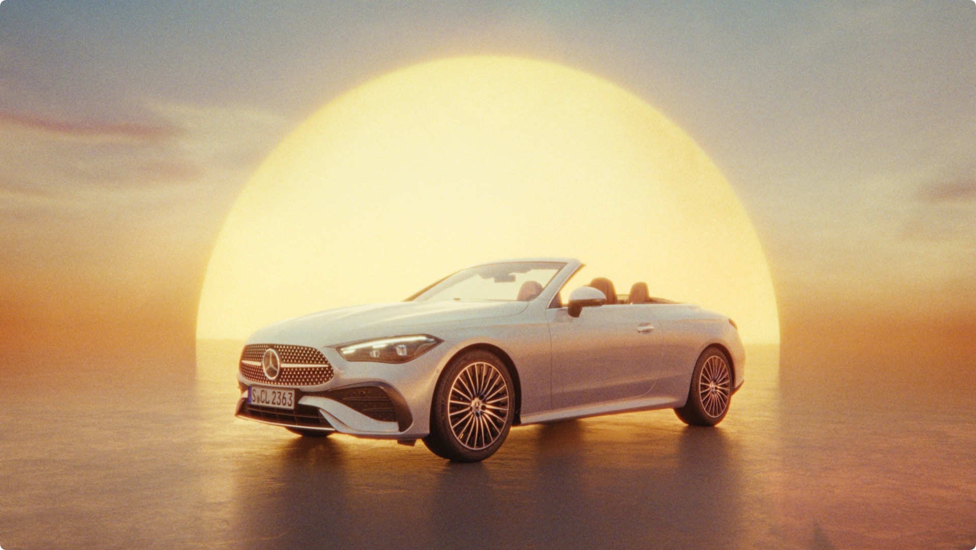 Still from CLE Cabriolet