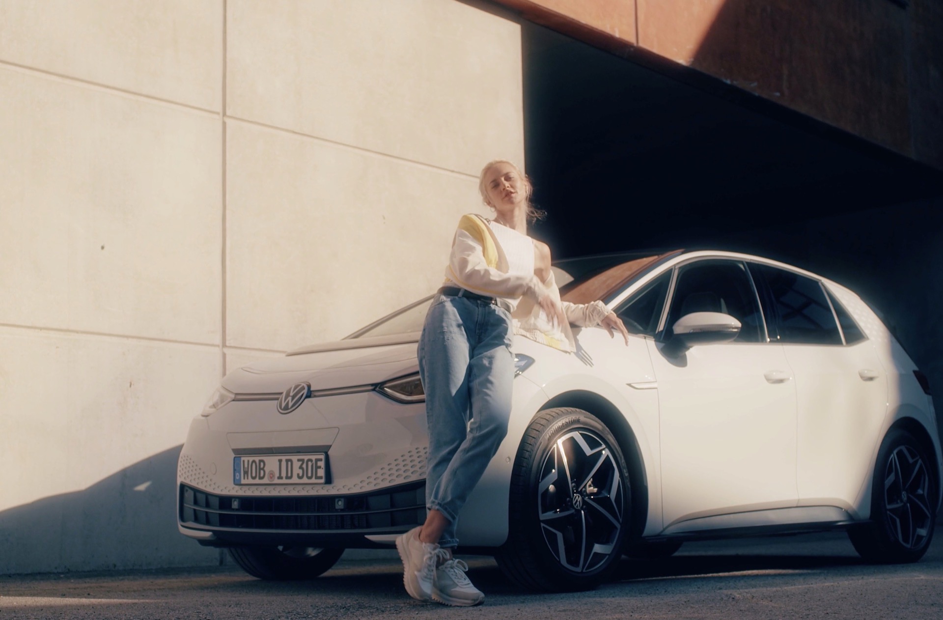 Still from VW, ID.3 DC